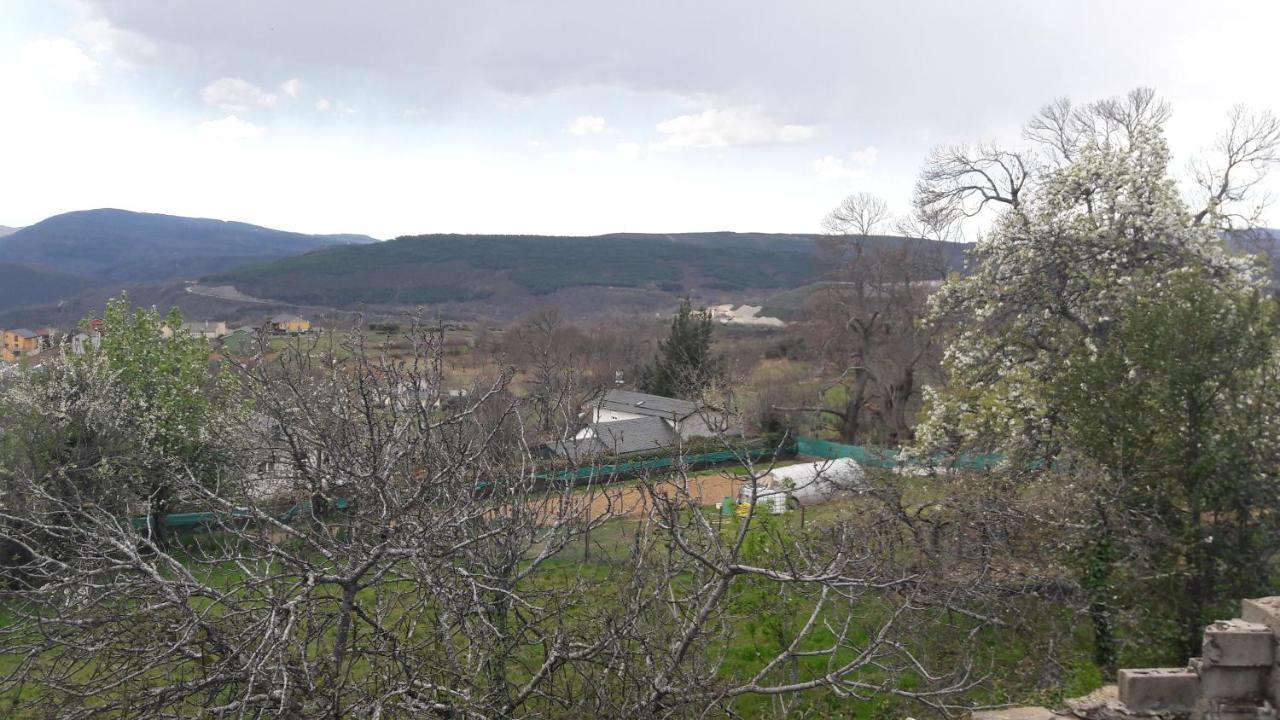 Casa Rural Albina Villa Susane del Sil Exterior photo